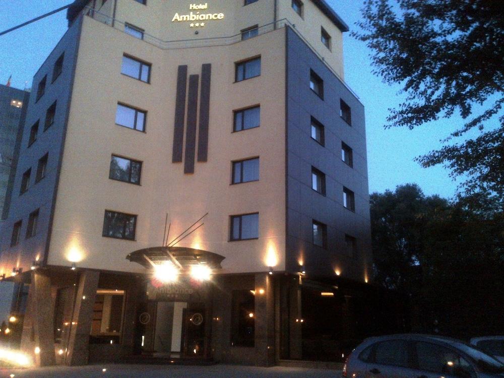 Ambiance Hotel Bucharest Exterior photo