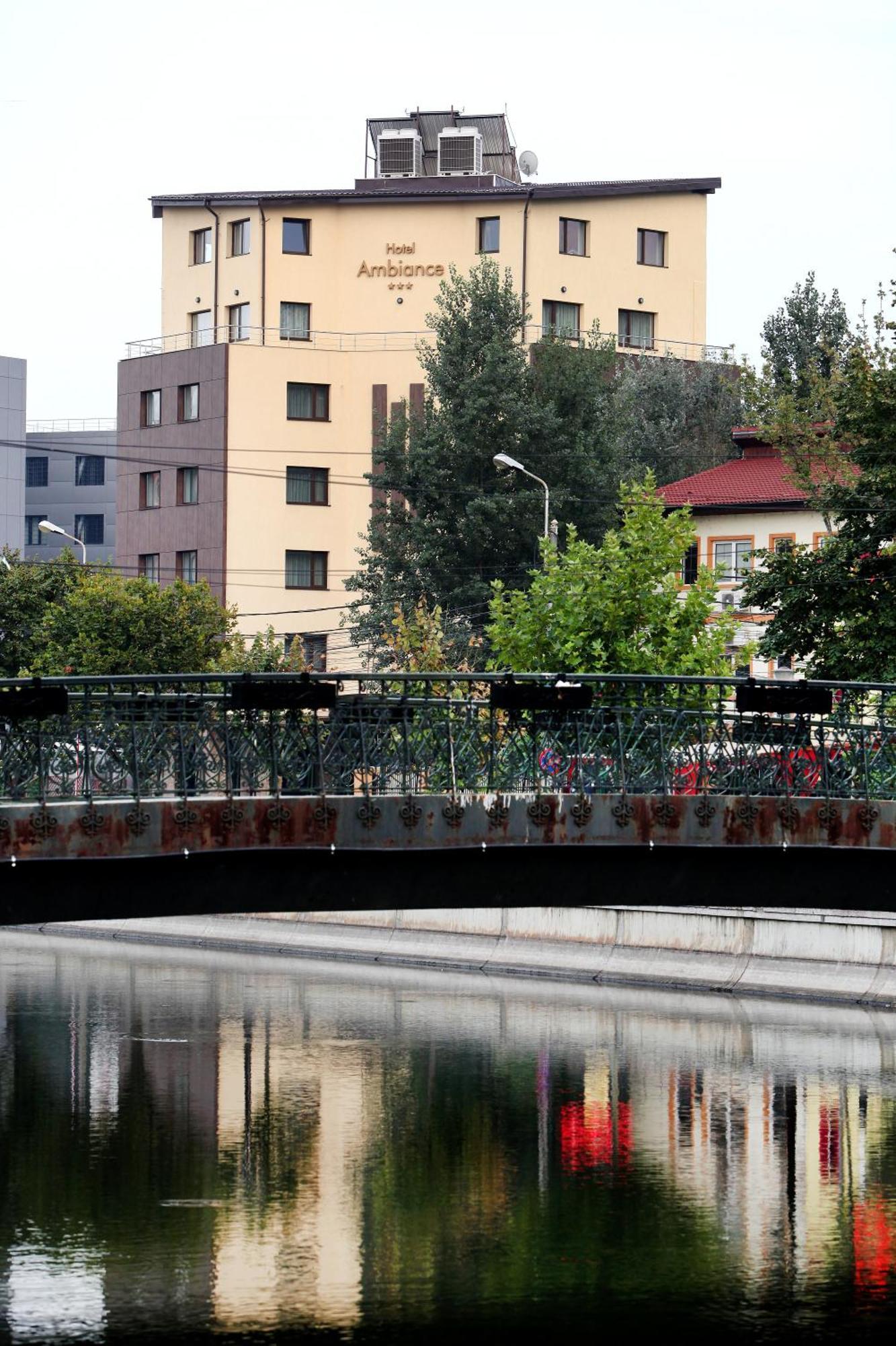 Ambiance Hotel Bucharest Exterior photo